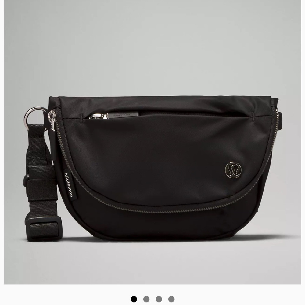 Lululemon All Night Festival Bag Micro 2L